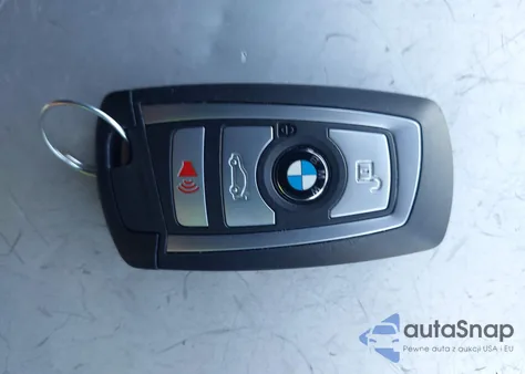 2016 BMW 328I z USA, uszkodzony, nr VIN WBA8E9C50GK603882